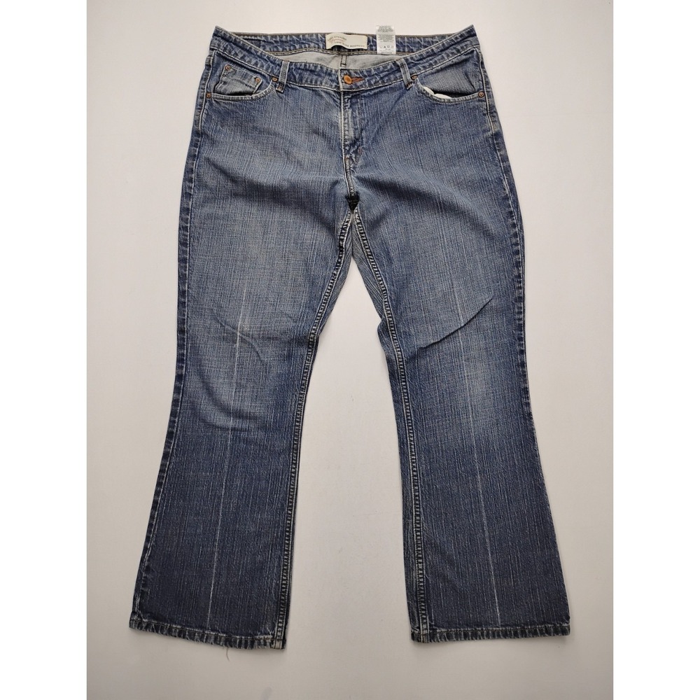 Levis Signature Jeans Womens 14 Short Blue Dark Wash Bootcut Low Rise